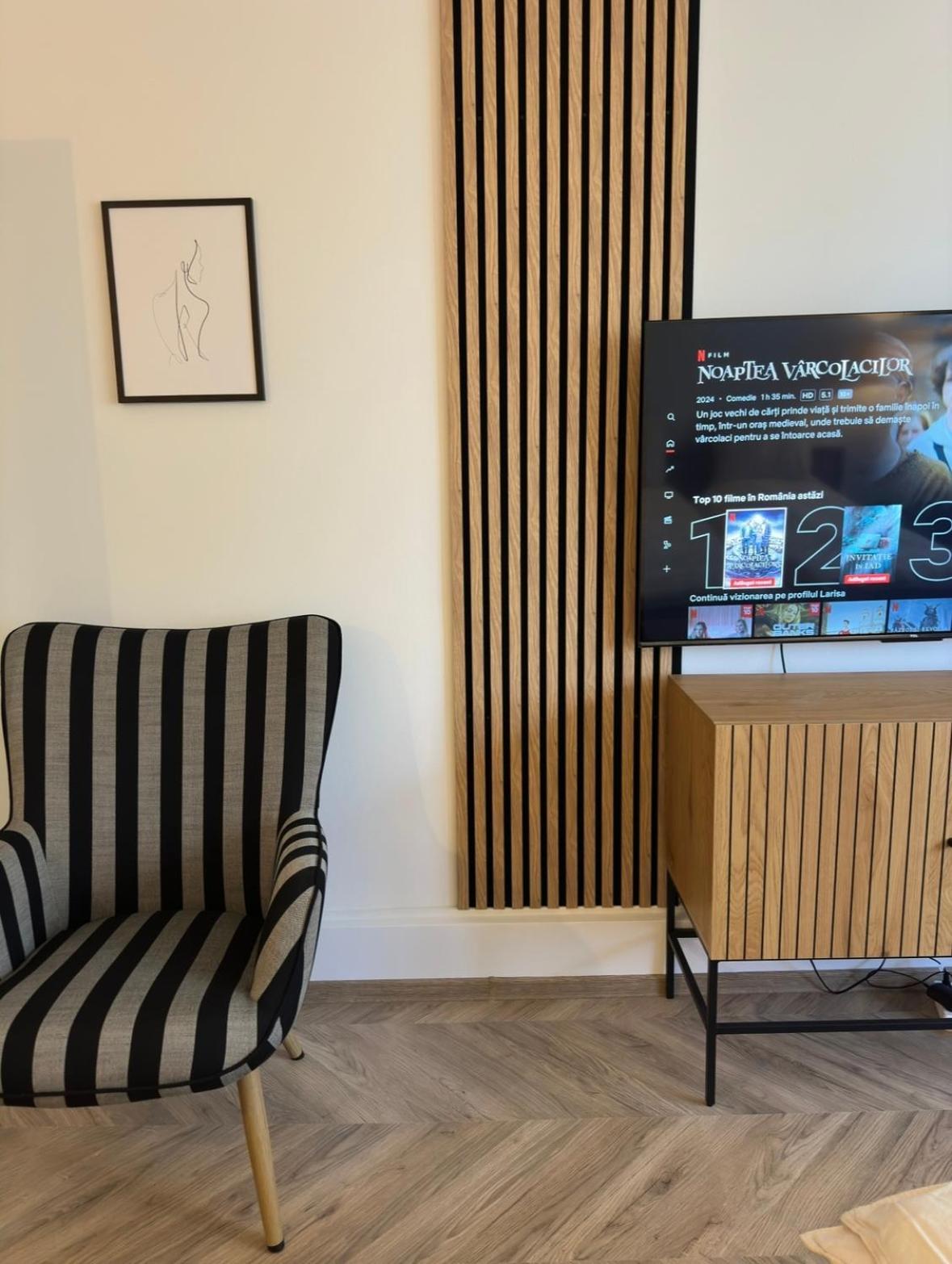 One Room Apartment- Self Check-In 24H レシツァ エクステリア 写真