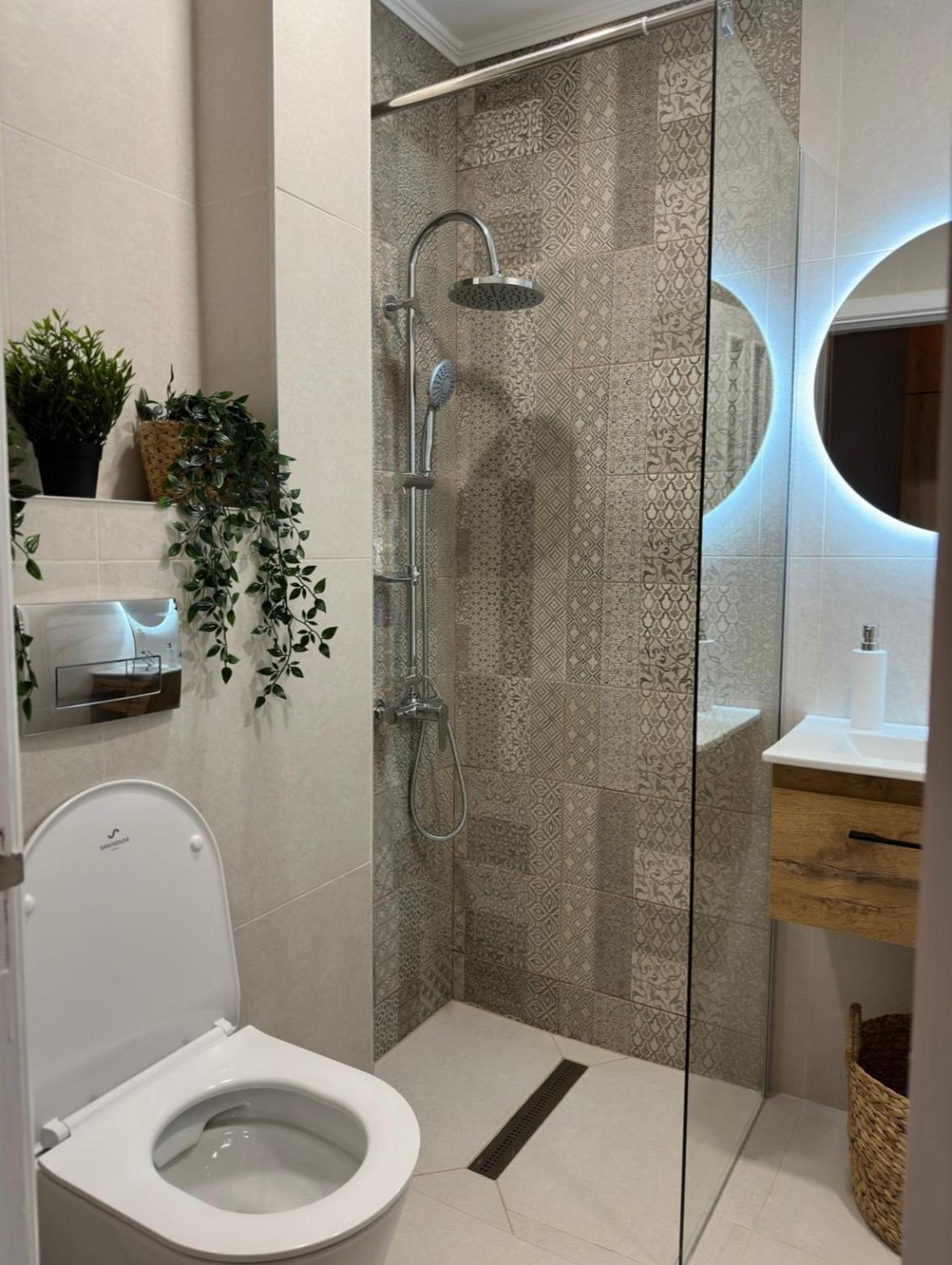 One Room Apartment- Self Check-In 24H レシツァ エクステリア 写真