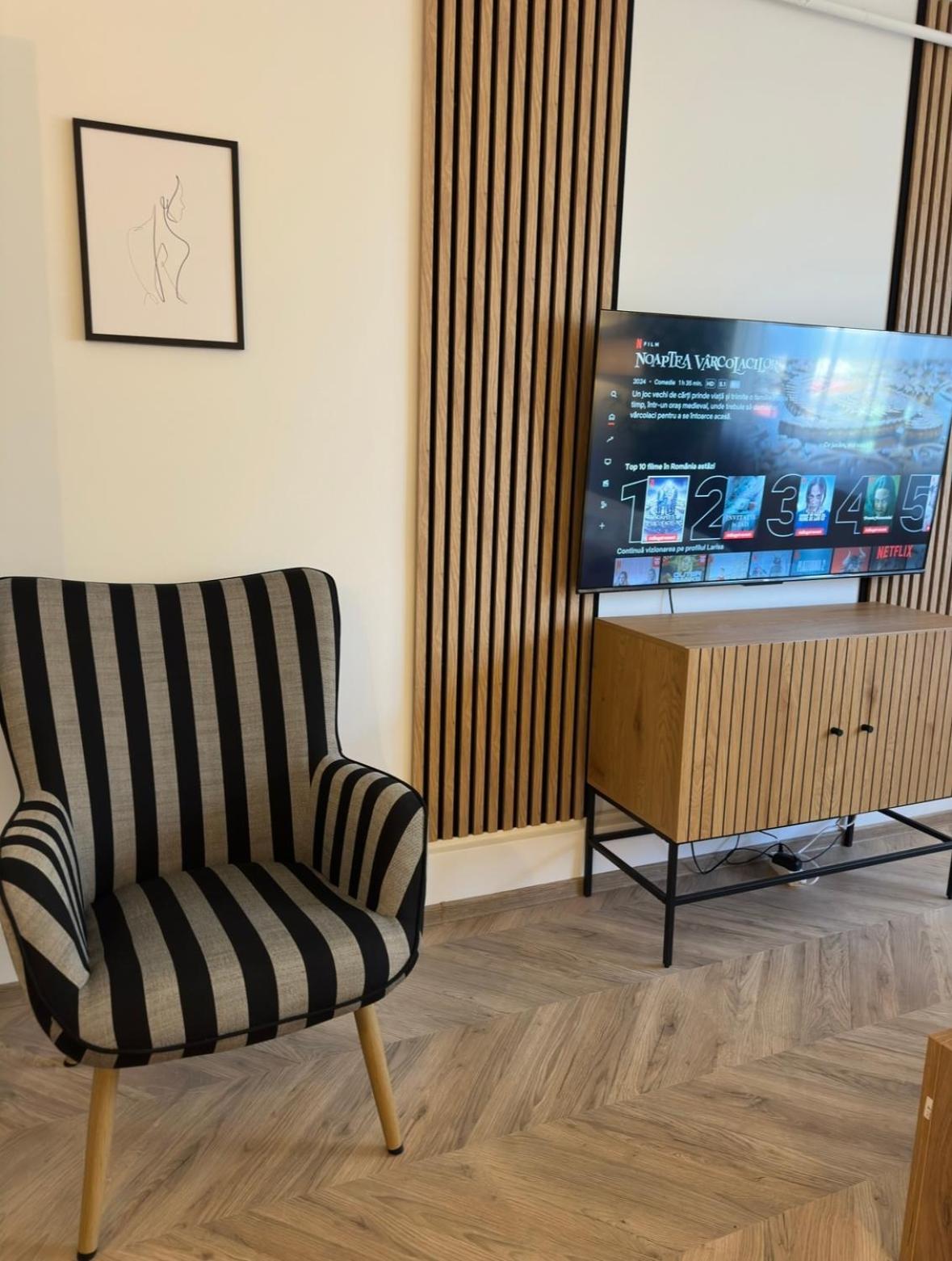 One Room Apartment- Self Check-In 24H レシツァ エクステリア 写真