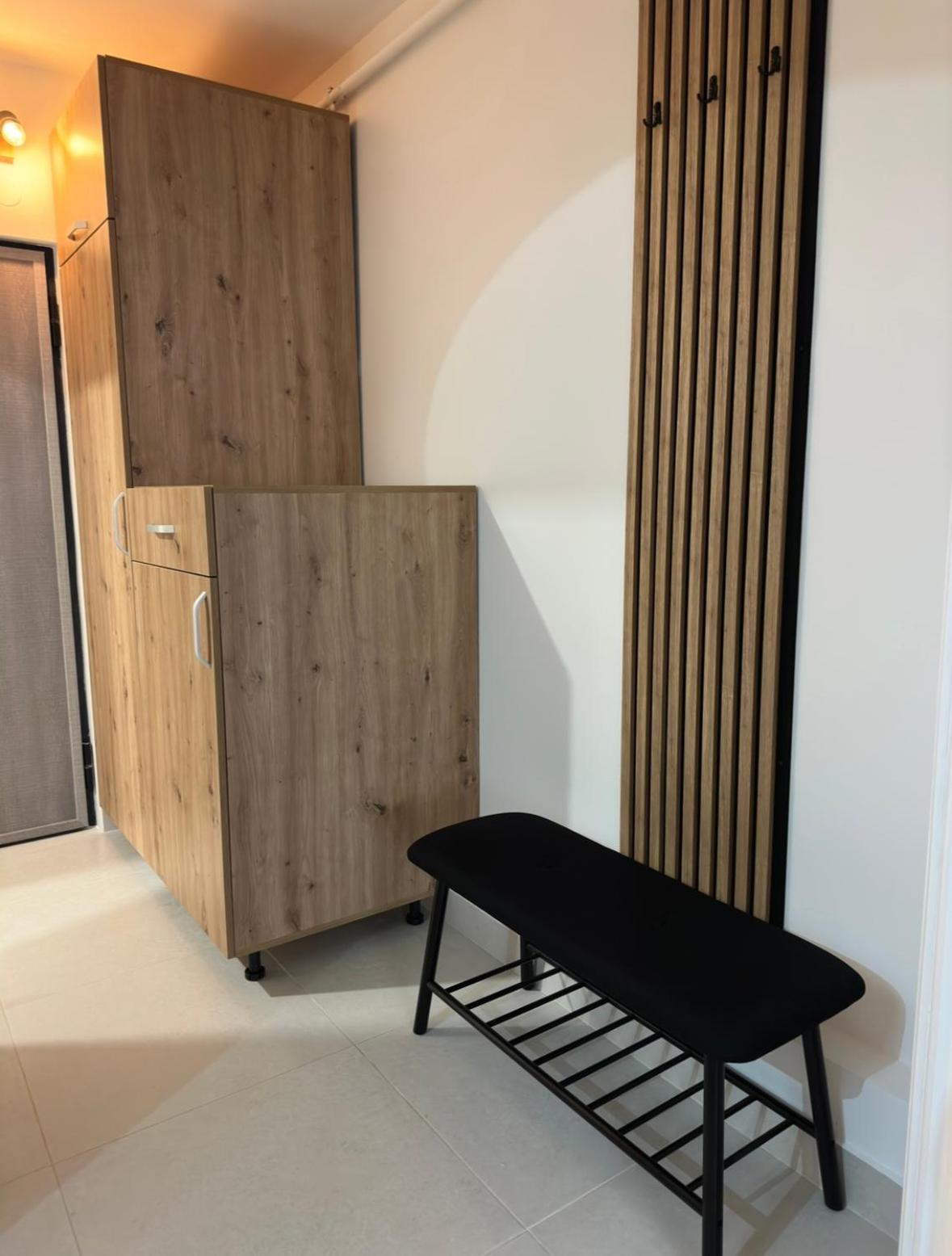 One Room Apartment- Self Check-In 24H レシツァ エクステリア 写真